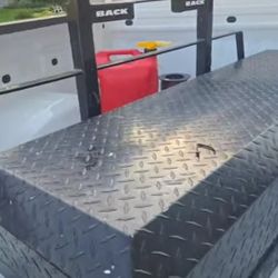 Truck bed toolbox... S. ten ford ranger