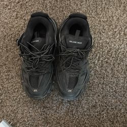 Balenciaga Tracks