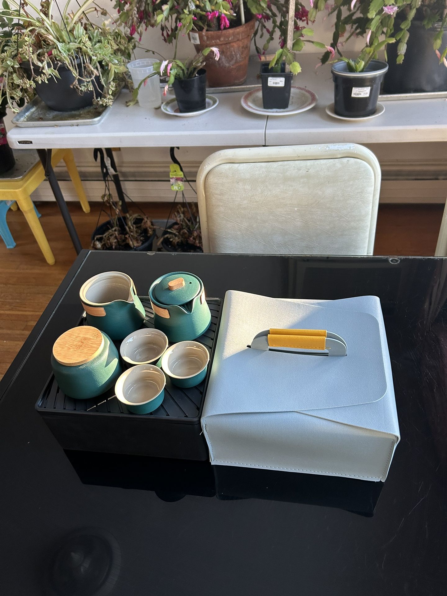Luxury Chinese ceramic tea set
