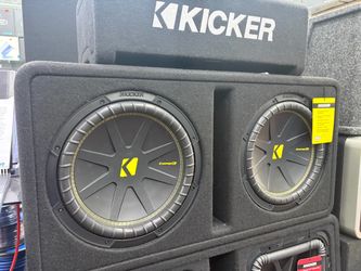 Kicker CompC Dual Subwoofer Enclosure
