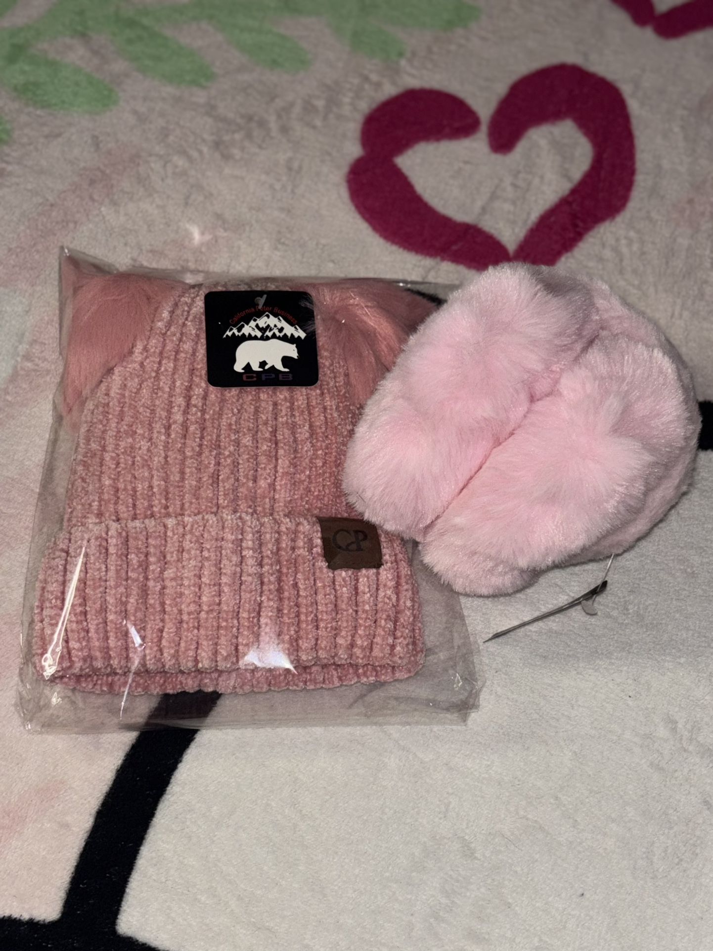 VERY cute Beanie With Ear Warmers *pink*