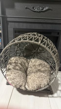 Wicker Pet Bed with Cushion