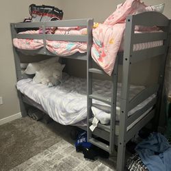 Twin Bunk Bed 