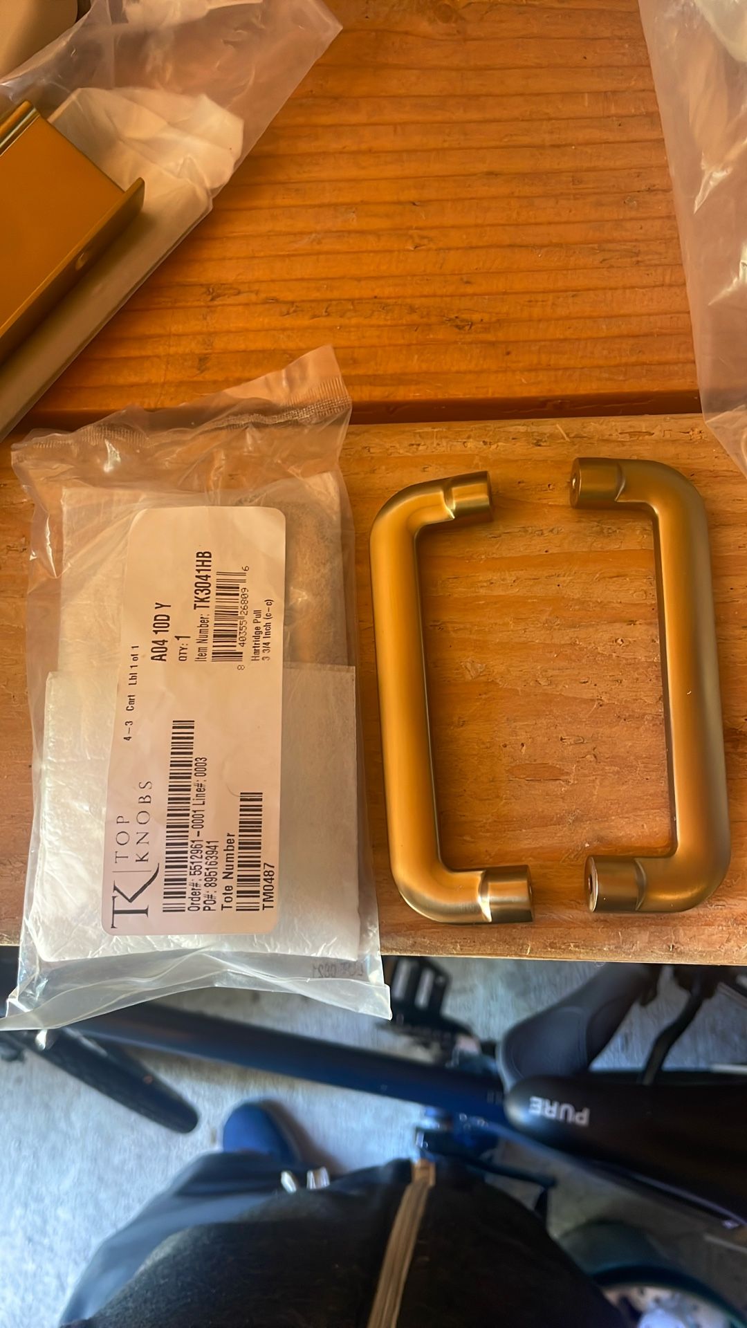 Hartridge pull 3 3/4 Inch Kitchen Cabinet Handle