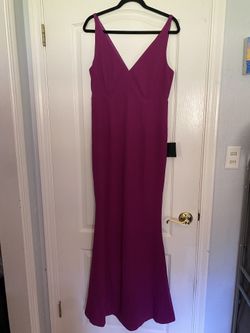 Women’s Formal Gown Magenta Size L, NWT From Lu Lu’s