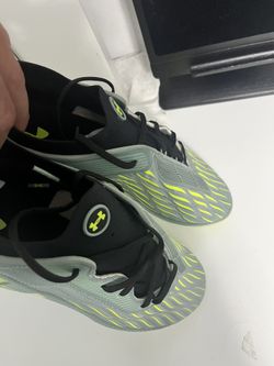 Under Armour Magnético Elit4 Soccer Cleats