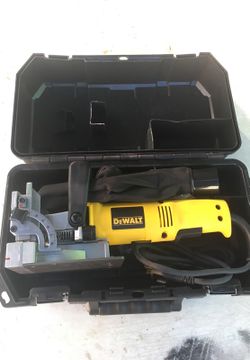 New Dewalt plate joiner DW682