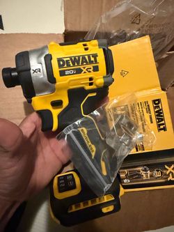 Brand New DEWALT 20V MAX XR Brushless 3-Speed High Torque Impact Driver (DCF860)