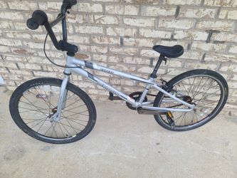 Haro EXPERT Bike