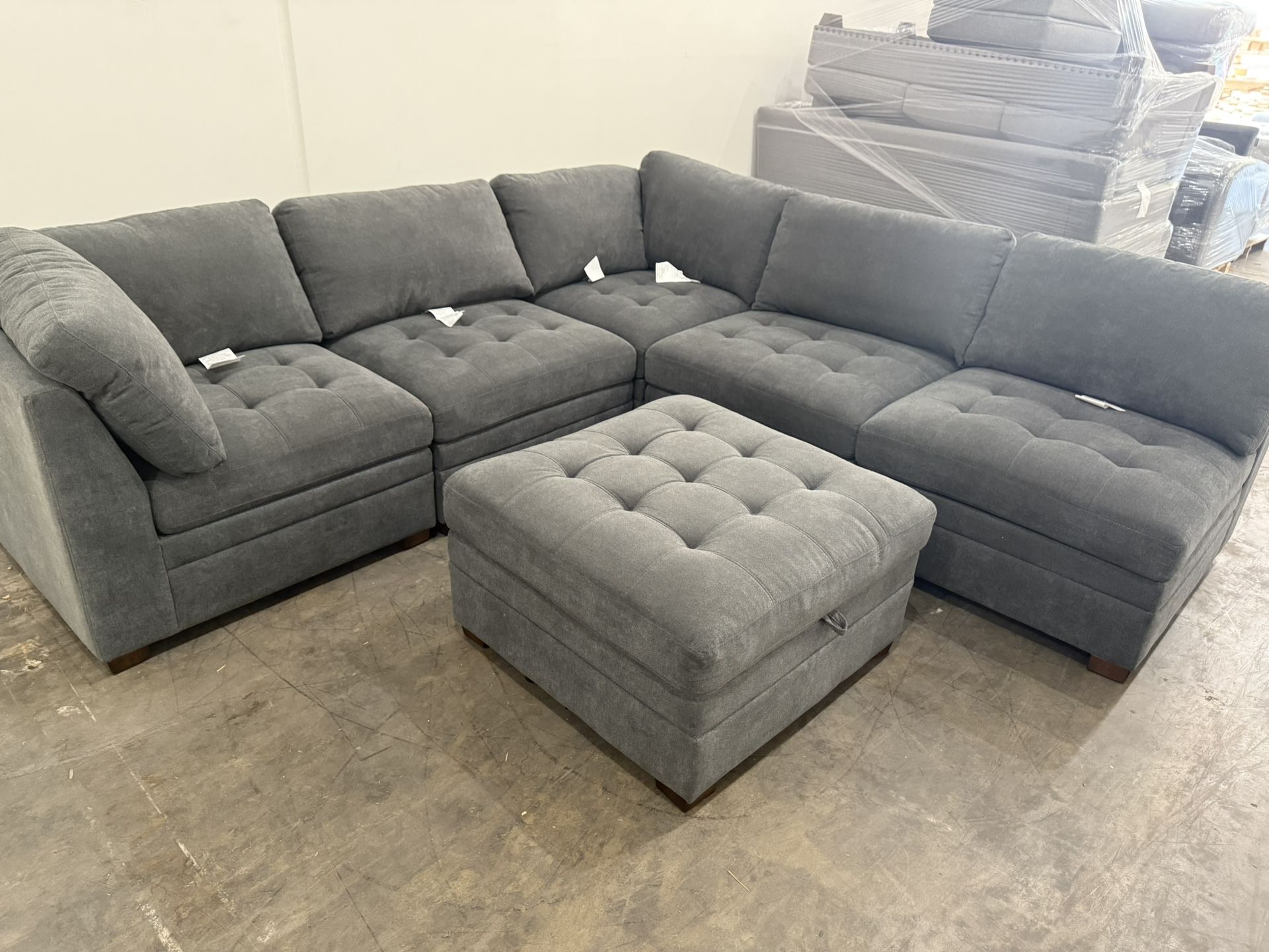 Costco Thomasville Tisdale Modular Sectional 6-piece Dark Gray with Storage Ottoman