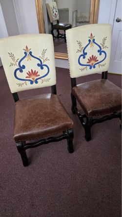 Six dining chairs