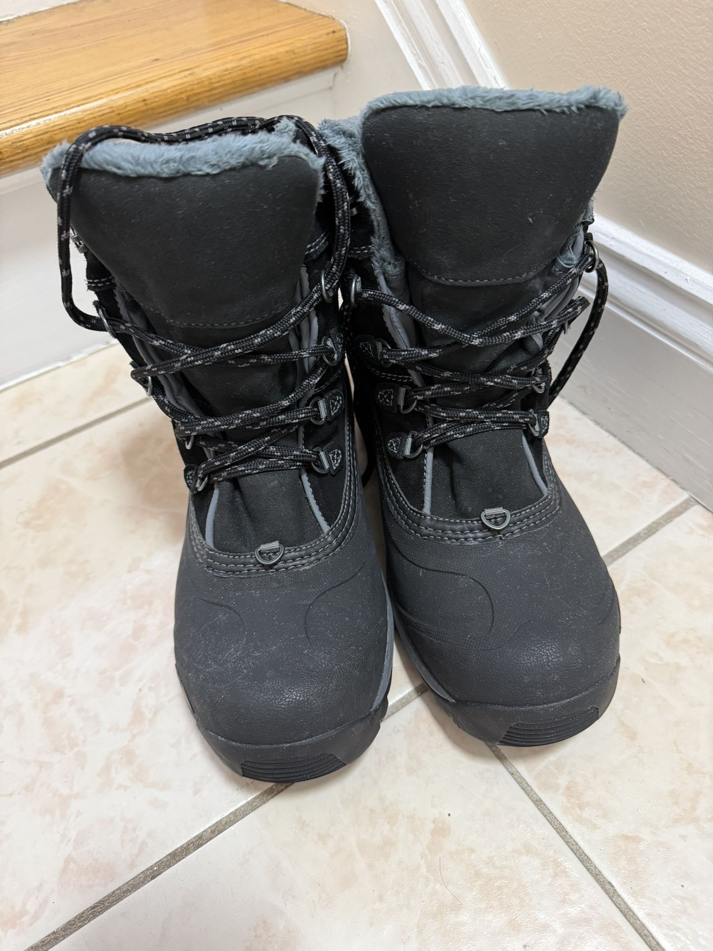 Womens Northface Boots