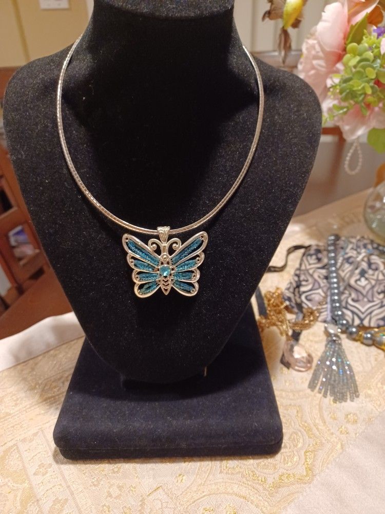 Beautiful Silver And Turquouse Butterfly Choker Necklace $10. Read Description.
