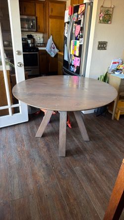 Round table