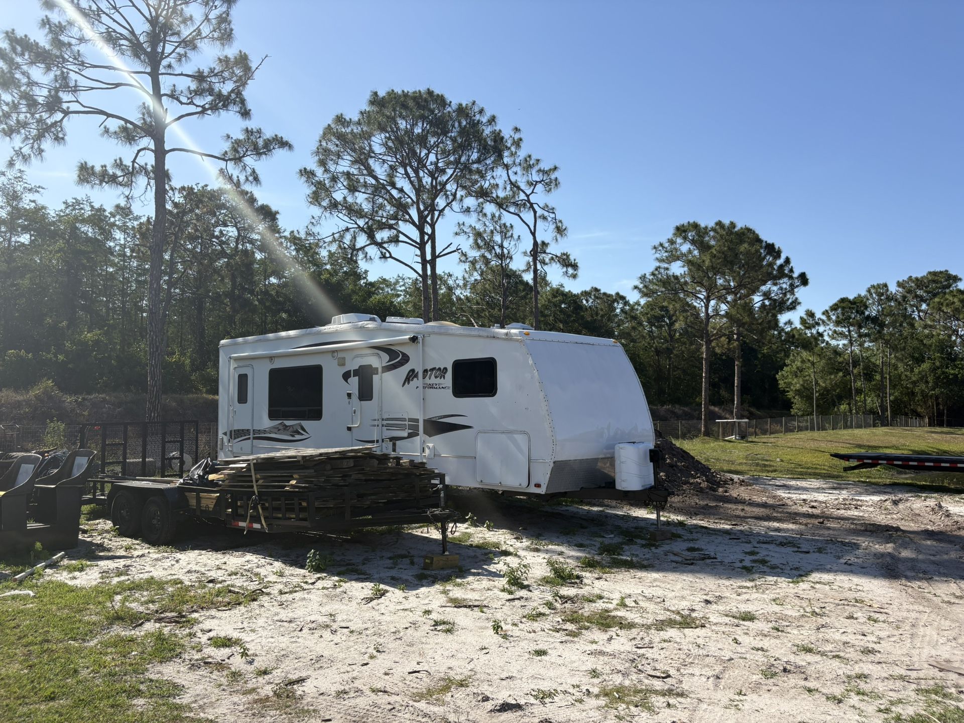 2007 Keystone Raptor