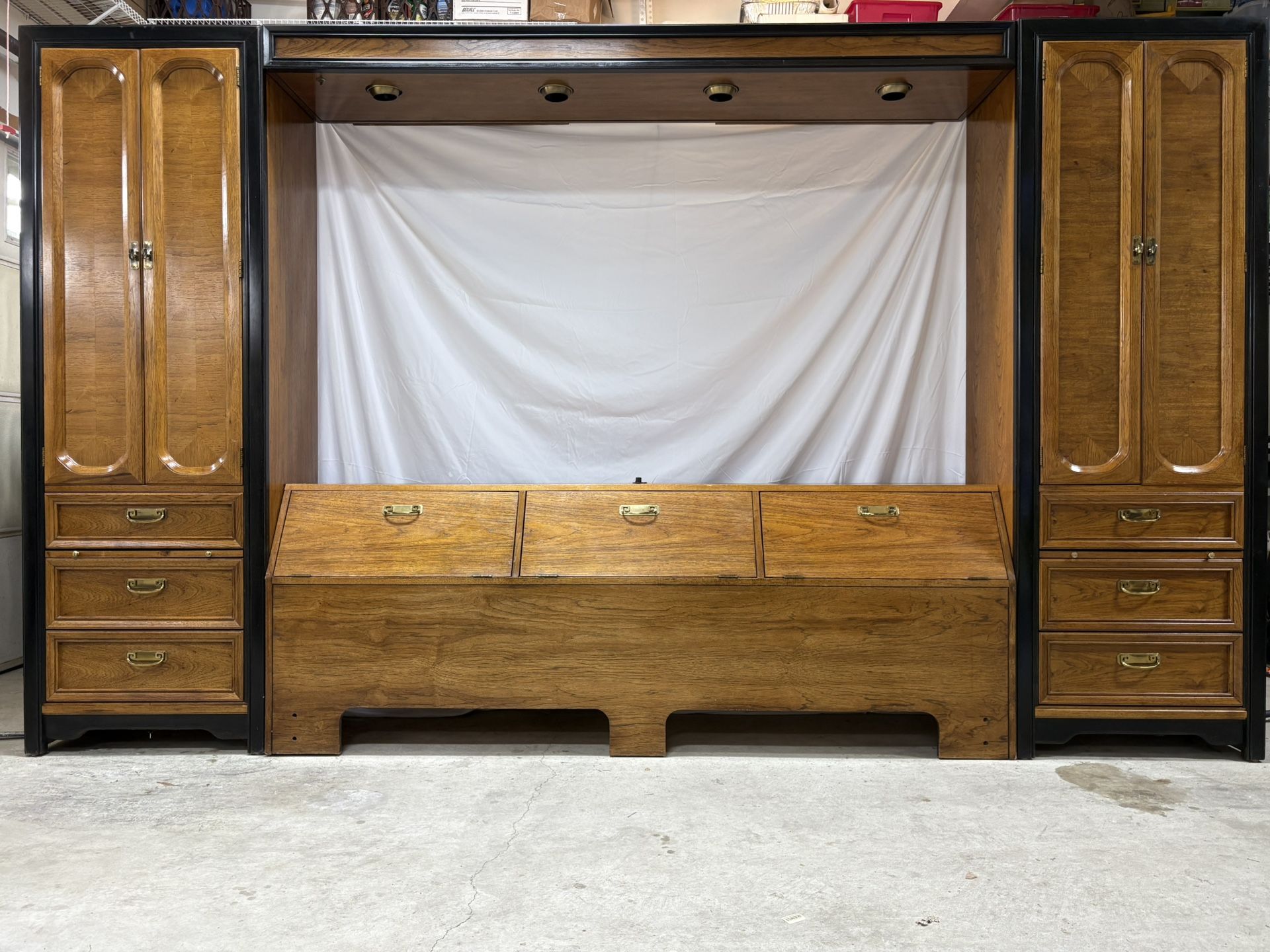 Thomasville Intuition King Bedroom Set