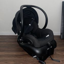 Maxi Cosi Car seat