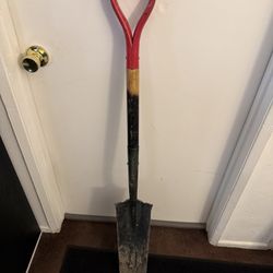Trenching Shovel