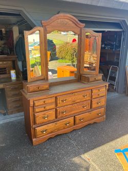 Solid Oak Dresser with Tri-Fold Mirror