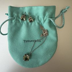 Tiffany’s &Co - Necklace And Earrings : Sterling Silver with sky blue topaz 