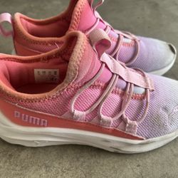 Big Girl Puma Shoes Size 1