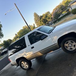 1999 Chevy 2 Door Tahoe 
