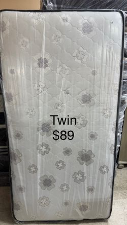 TWIN MATTRESS 89