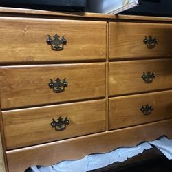 Dresser 6 drawers