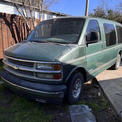 1999 Chevy Express