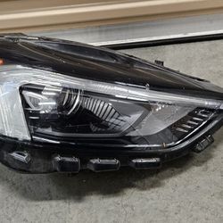  Ford Edge Headlight Right Passenger OEM 2019- 2024