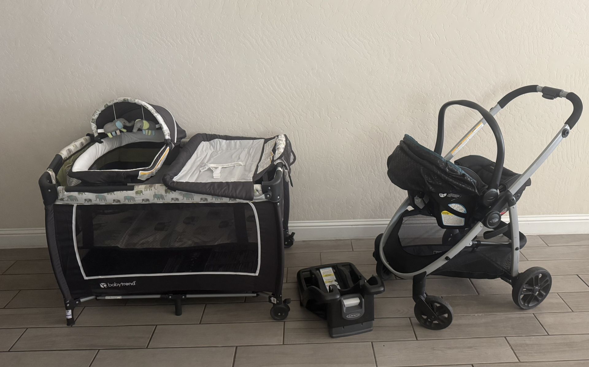 Graco Snugride 35 Lite Car Seat w/Baby Stroller/ Babytrend Pack And Play $120 For All