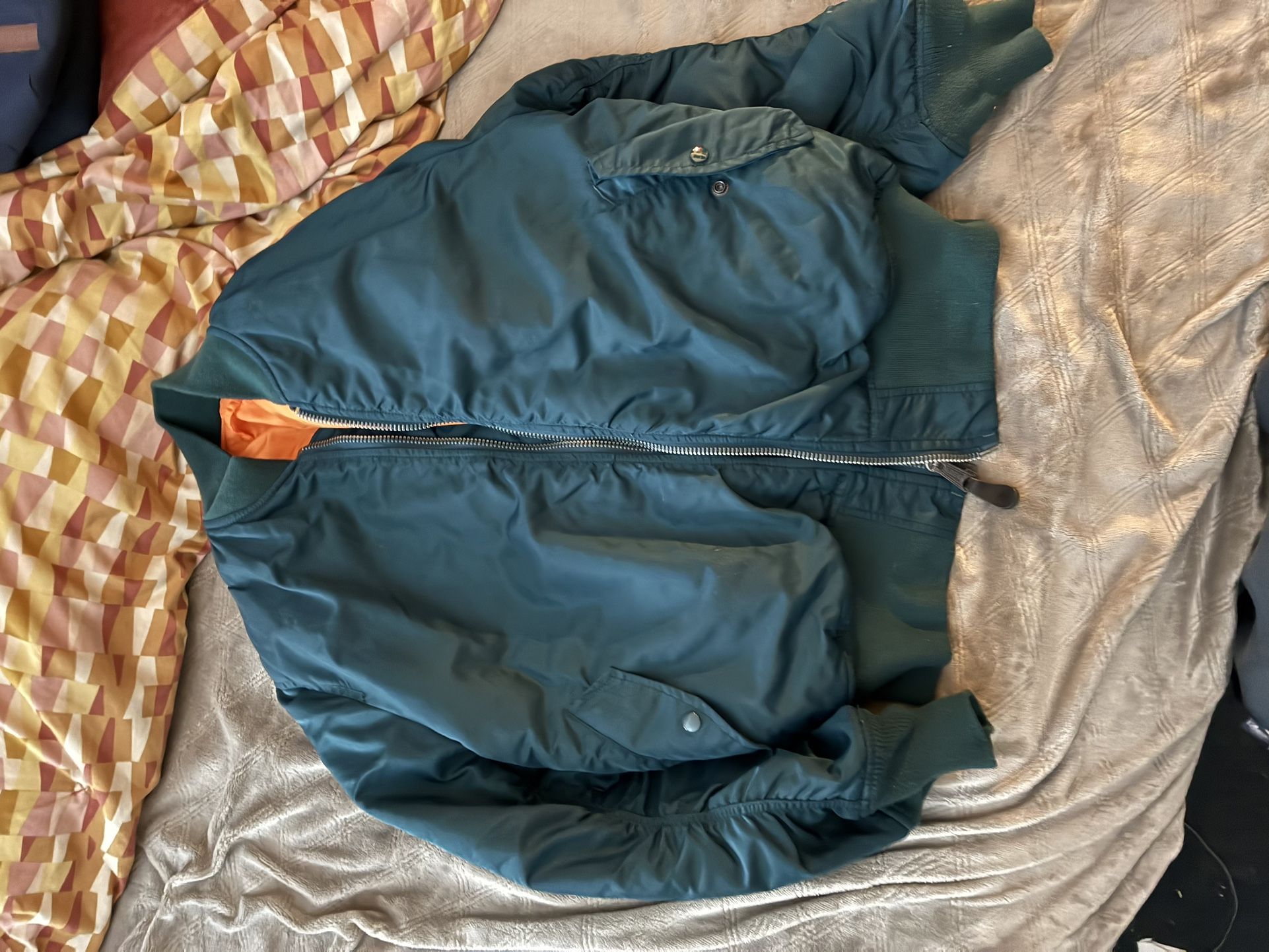 Alpha Industries Ma-1 Flight Jacket Authentic Size Xl