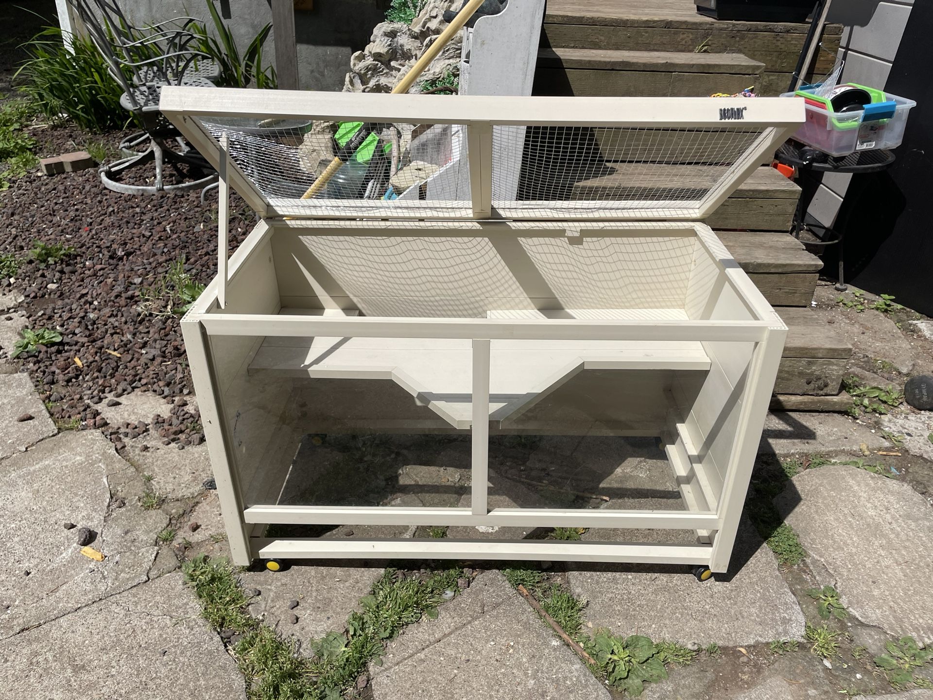 Critter Cage