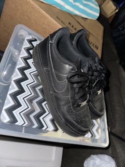 Variety Of shoes For Sale