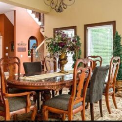 Dining Table And Hutch Seats 8 $1000 Ashley Brand 