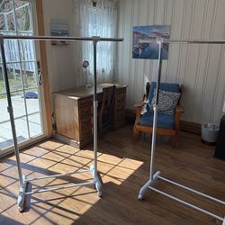 Metal hanger rack with wheels ,2 of them