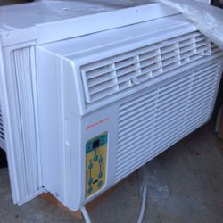 Ocean Breeze 8000 Btu A.C