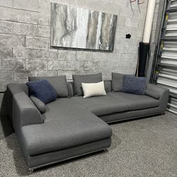 Gray Comfortable Sectional (Delivery)