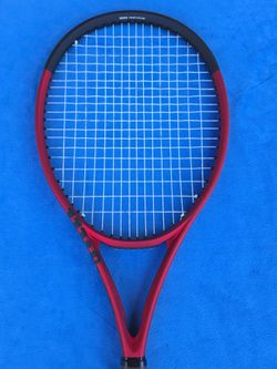 Wilson Clash 100 V2 Tennis Racket
4 Tennis Racquet