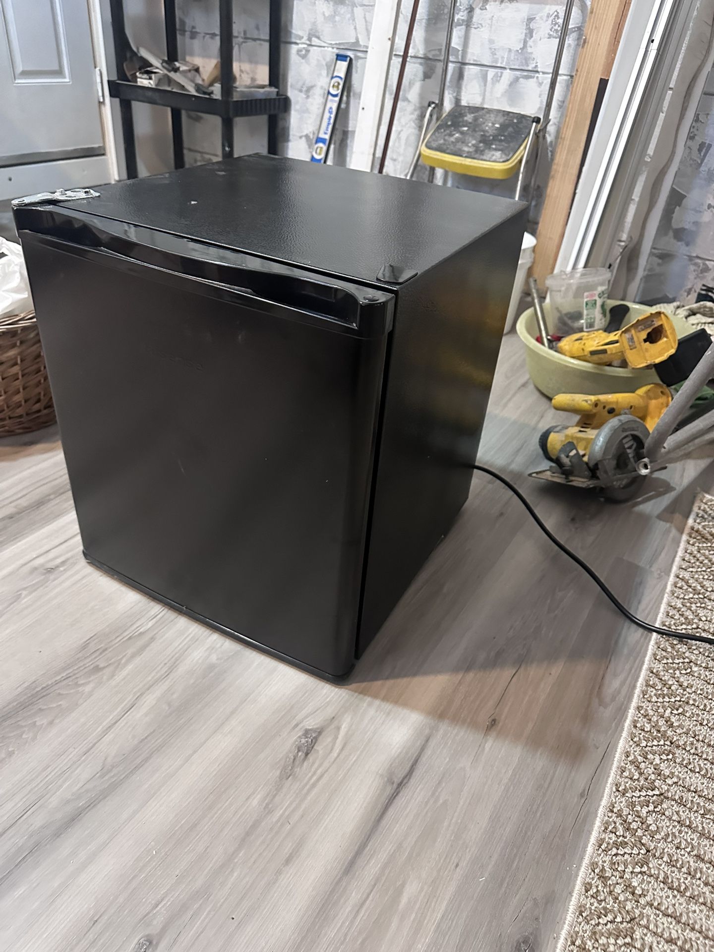 Refrigerator Small