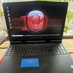 Alienware 17 R5
