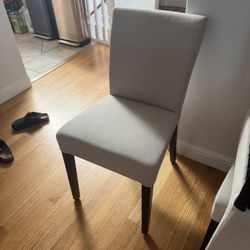FREE dining Chairs 