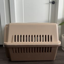 Dog Crate/Carrier - Small/Medium