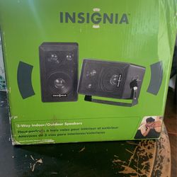 Insignia 3- Way Speaker
