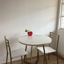 White Dining Table And Chairs