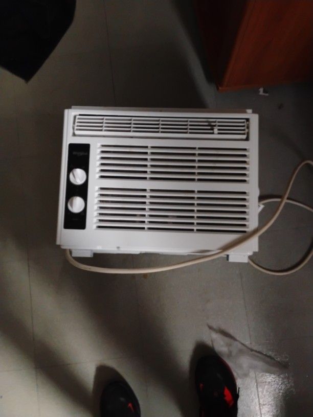Window Air Conditioner 5000 BTU