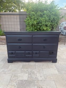 Black dresser