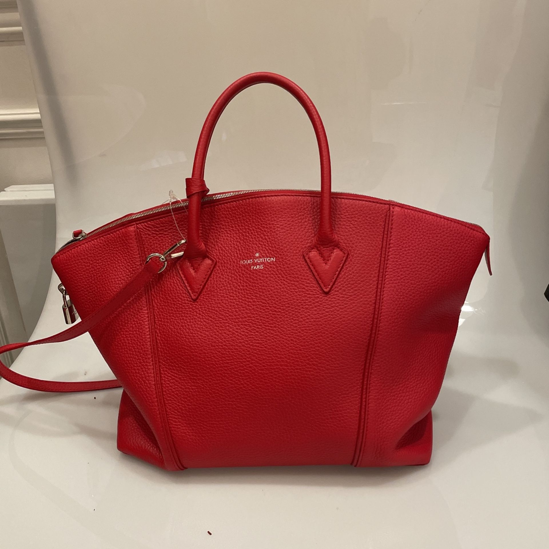 LOUIS Vuitton Satchel Lockit Veau Cachemire