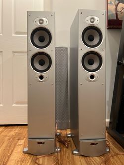Polk tower speakers, subwoofer and Bose 201