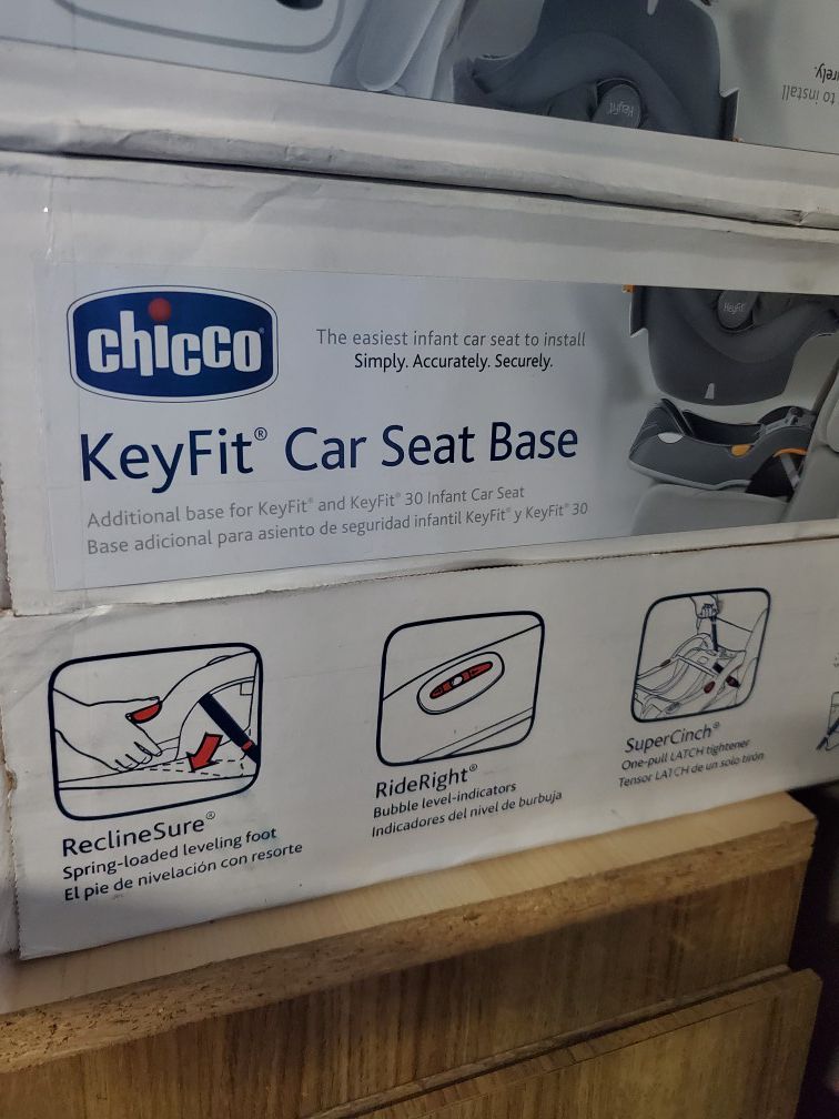 KeyFit30 Car Seat Bases